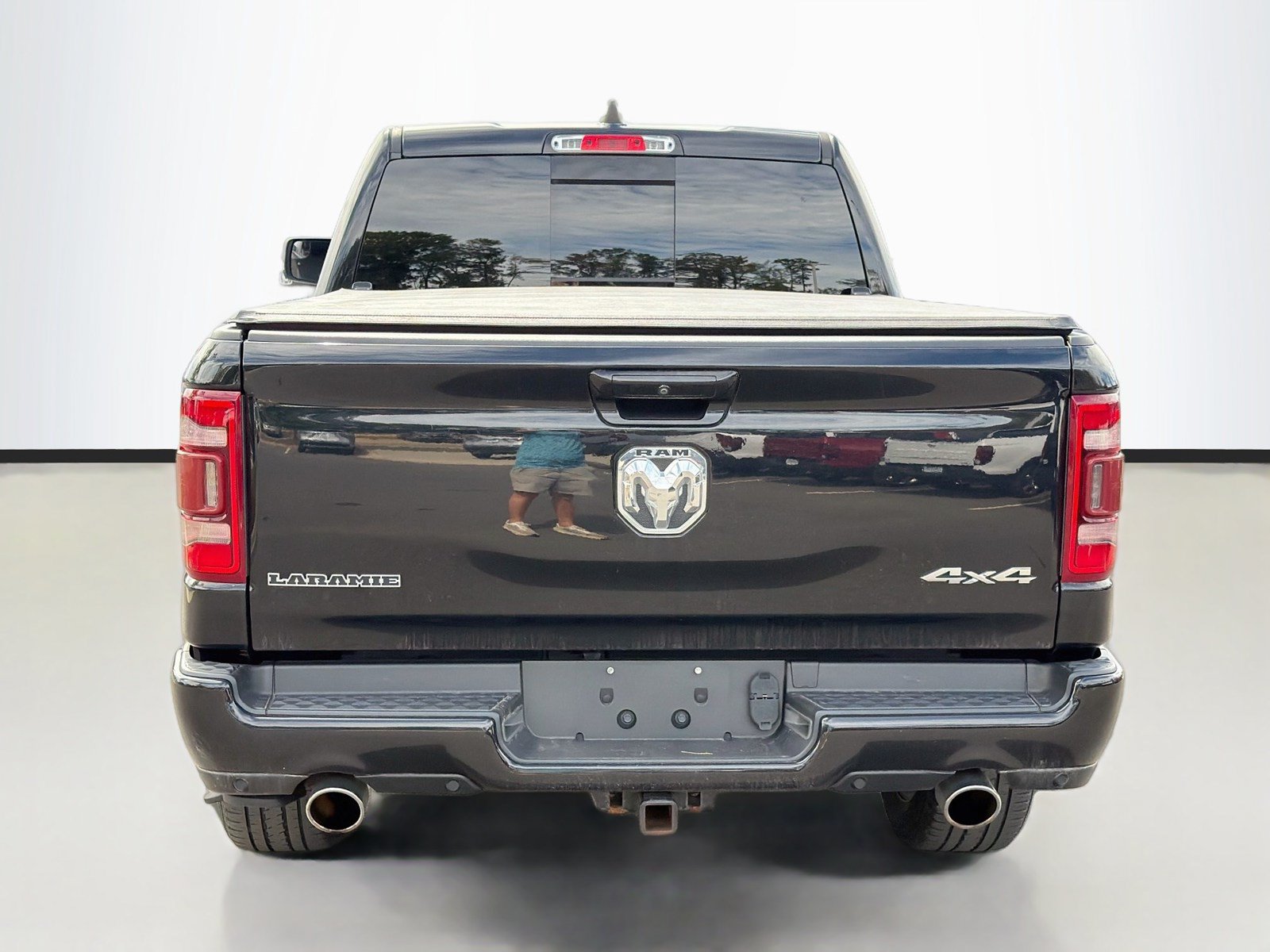 Used 2023 RAM 1500 Laramie AWD/4WD image 6