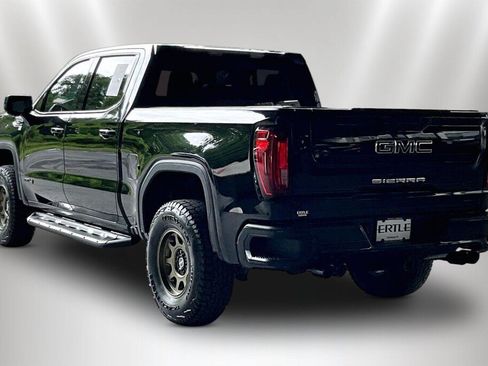 Used 2021 GMC Sierra 1500 AT4 w/ AT4 Value Package AWD/4WD image 4