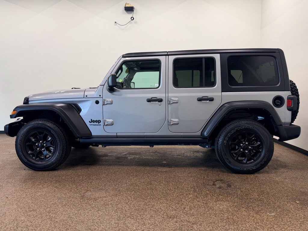 Used 2021 Jeep Wrangler Unlimited Sport AWD/4WD image 2