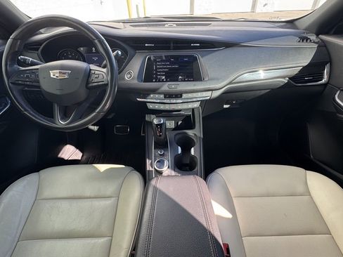 Used 2019 Cadillac XT4 Sport image 14