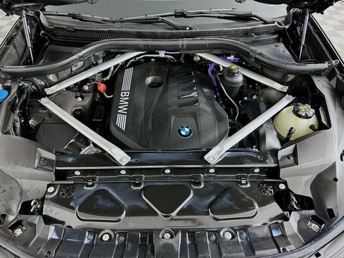 Certified 2023 BMW X7 xDrive40i w/ Premium Package image 32