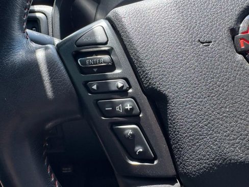 Used 2023 Nissan Titan PRO-4X w/ Pro-4x Convenience Package AWD/4WD image 18