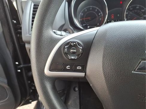 Used 2024 Mitsubishi Outlander Sport ES image 16