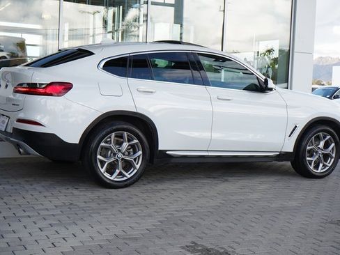 Used 2020 BMW X4 xDrive30i w/ Convenience Package image 9