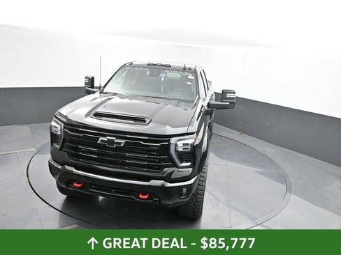 Used 2025 Chevrolet Silverado 2500 LTZ w/ Trail Boss Package image 42