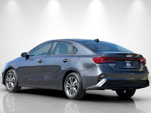 Used 2023 Kia Forte LXS FWD image 6
