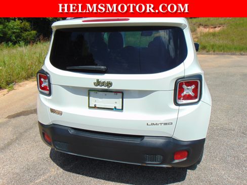 Used 2016 Jeep Renegade Limited FWD image 16