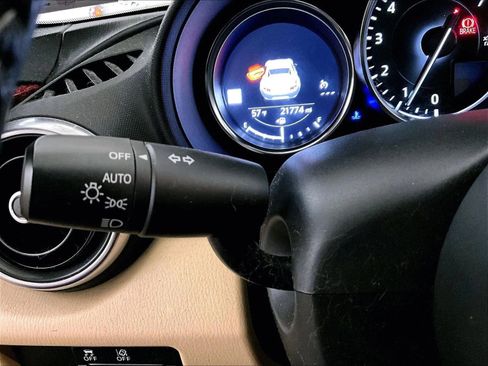 Used 2020 MAZDA MX-5 Miata RF Grand Touring image 28