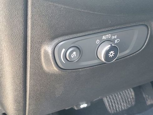 Certified 2022 Chevrolet Equinox LT image 8