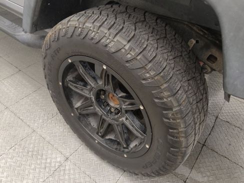 Used 2018 Jeep Wrangler Unlimited Sport AWD/4WD image 31