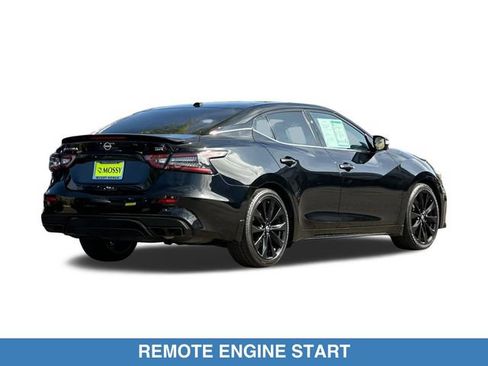 Used 2023 Nissan Maxima SR w/ Sport Mat Group FWD image 5