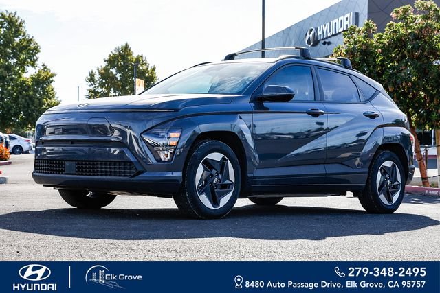 Certified 2025 Hyundai Kona SEL FWD image 1