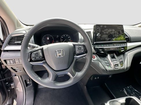 New 2026 Honda Odyssey EX-L image 8