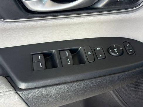 Certified 2022 Honda CR-V EX-L image 13