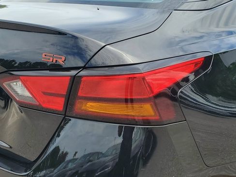 New 2025 Nissan Altima 2.5 SR image 3