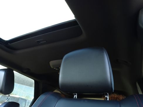 Used 2024 Dodge Durango GT image 12