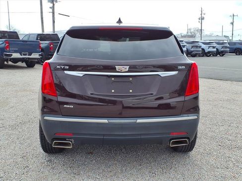 Used 2018 Cadillac XT5 Luxury w/ Driver Awareness Package image 6