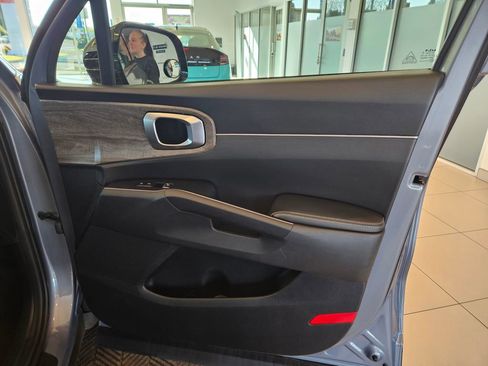 Used 2022 Kia Sorento X-Line EX image 24