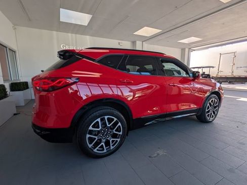 Certified 2024 Chevrolet Blazer RS w/ Driver Confidence II Package image 15