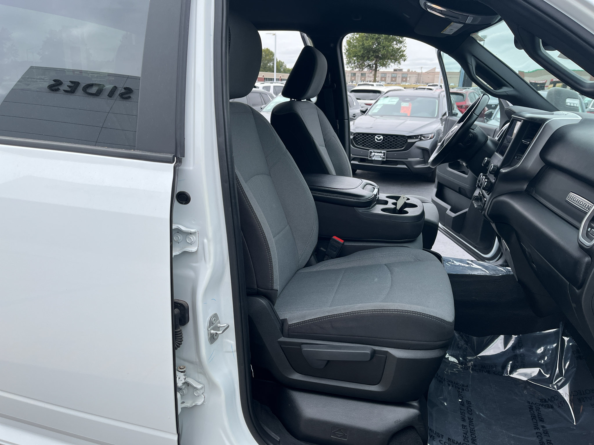 Used 2024 RAM 2500 Big Horn AWD/4WD image 47