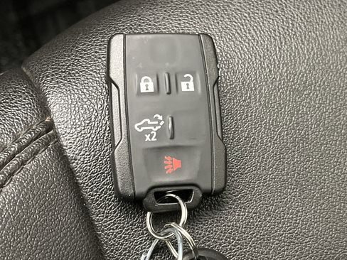 Certified 2021 Chevrolet Silverado 2500 W/T w/ WT Convenience Package image 21