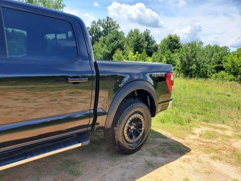 Used 2021 Ford F150 Lariat w/ Trailer Tow Package AWD/4WD image 6