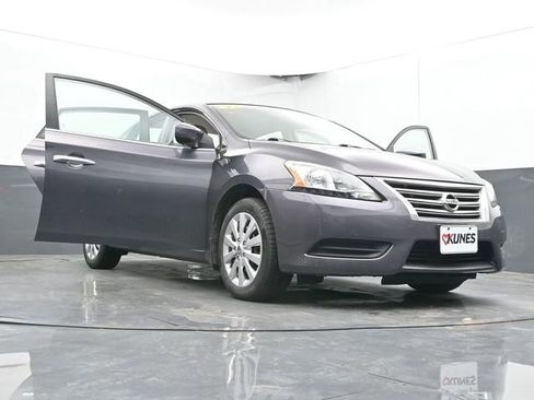 Used 2014 Nissan Sentra S FWD image 47