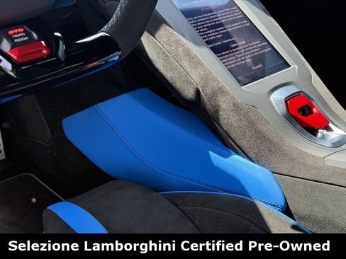 Used 2023 Lamborghini Huracan STO image 37
