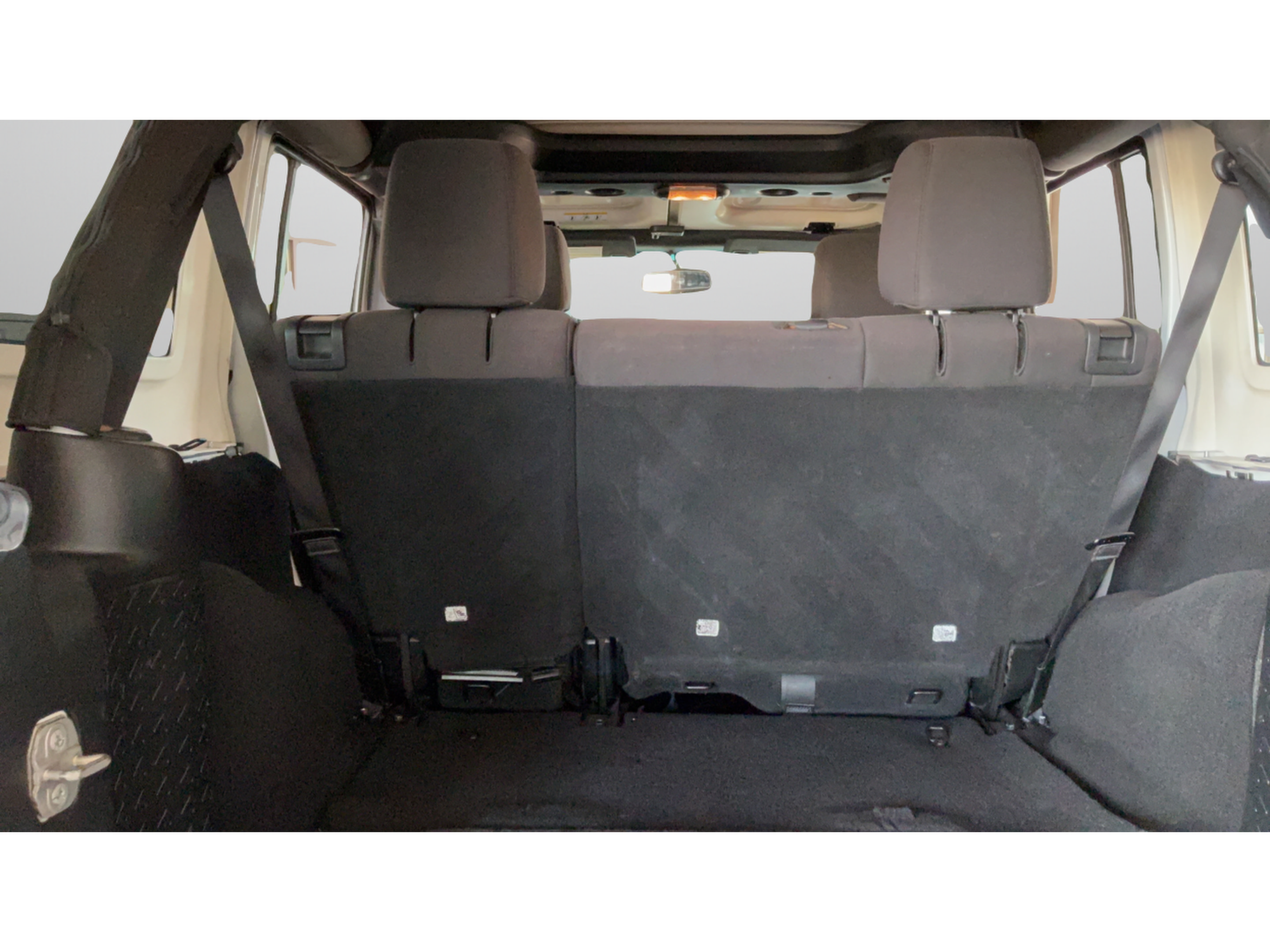 Used 2014 Jeep Wrangler Unlimited Sport w/ Quick Order Package 23S AWD/4WD image 33