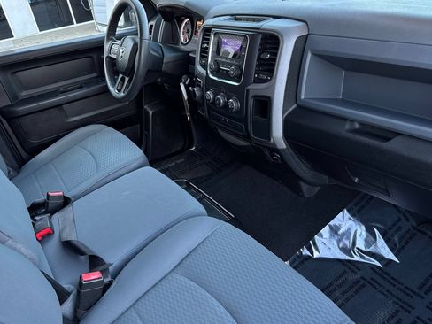 Used 2019 RAM 1500 Express AWD/4WD image 17