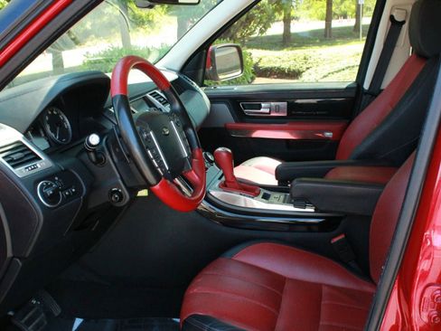 Used 2013 Land Rover Range Rover Sport Autobiography AWD/4WD image 12