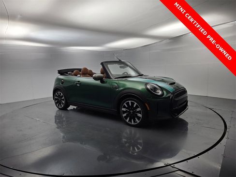 Used 2023 MINI Cooper S image 2