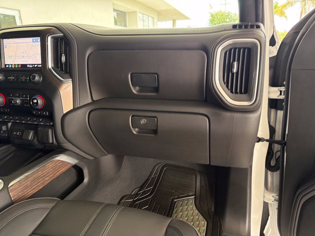 Used 2022 Chevrolet Silverado 2500 High Country w/ Z71 Off-Road Package AWD/4WD image 32