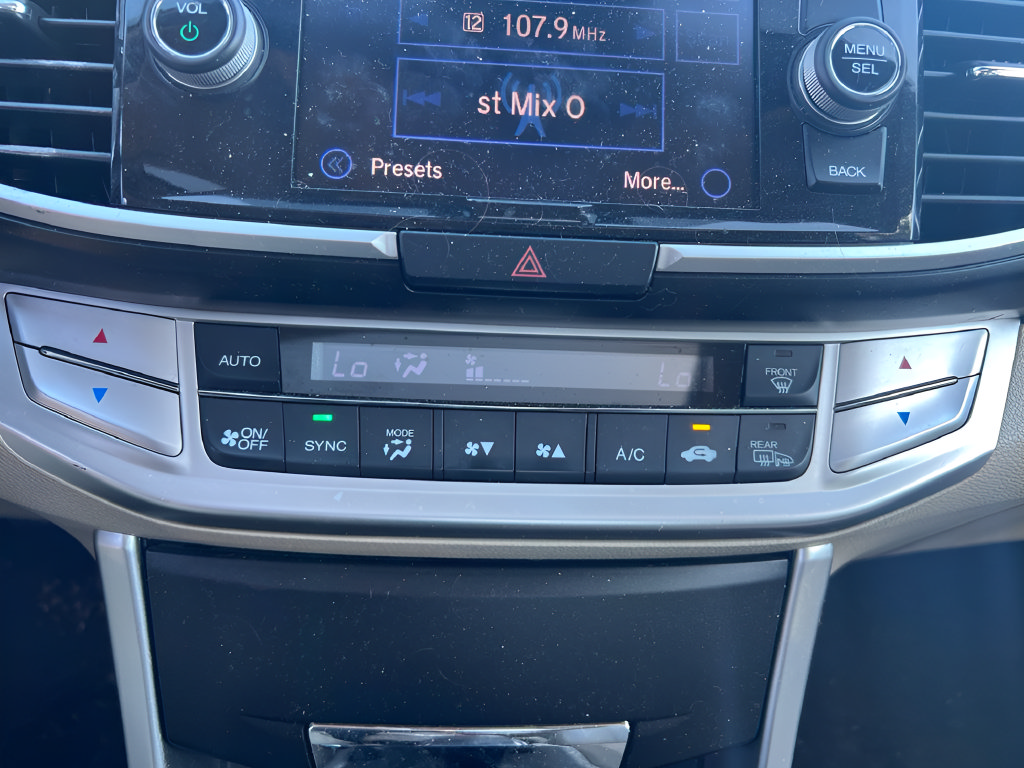Used 2015 Honda Accord EX-L image 26