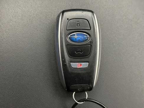 Used 2025 Subaru Ascent Premium AWD/4WD image 10
