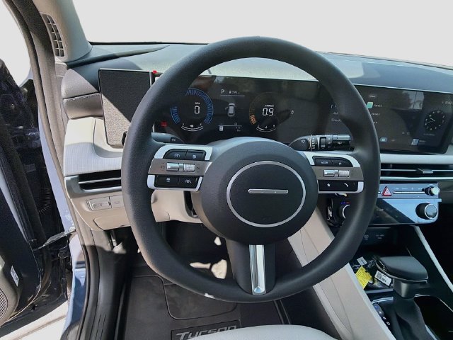 New 2026 Hyundai Tucson SEL Plus FWD image 11