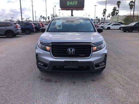 Used 2022 Honda Ridgeline Sport image 2
