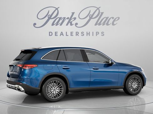 Certified 2026 Mercedes-Benz GLC 300 4MATIC image 23