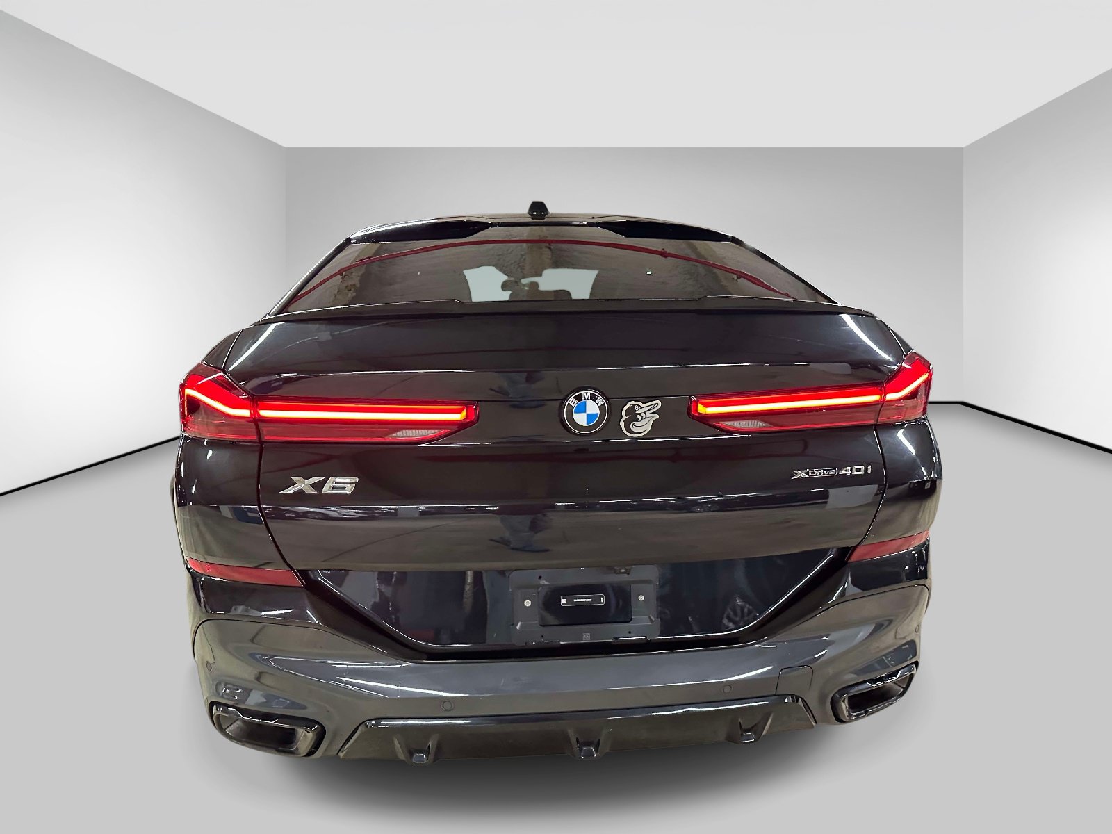 Used 2024 BMW X6 xDrive40i w/ Executive Package AWD/4WD image 4