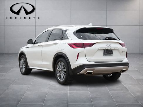 Used 2025 INFINITI QX50 Luxe AWD/4WD image 5