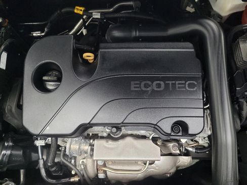 Used 2019 Chevrolet Equinox LT image 30