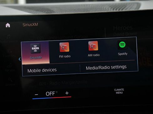 Used 2023 BMW X7 xDrive40i w/ Executive Package image 46