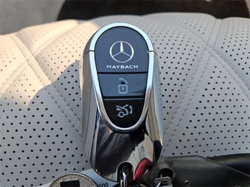 Certified 2024 Mercedes-Benz Maybach S 580 4MATIC image 36