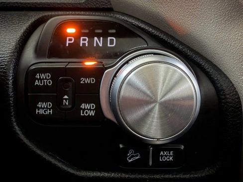 Used 2021 RAM 1500 Laramie w/ Laramie Southwest Edition AWD/4WD image 24