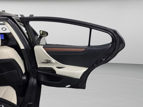 New 2025 Lexus ES 350 w/ Premium Package image 28