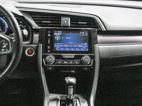 Used 2016 Honda Civic Touring image 15