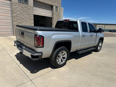 Used 2017 GMC Sierra 1500 SLT w/ SLT Premium Package AWD/4WD image 28