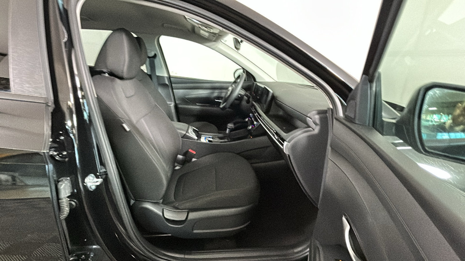 Used 2025 Hyundai Tucson SEL AWD/4WD image 36