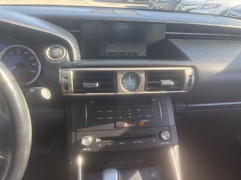 Used 2015 Lexus IS 250 image 14