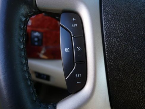 Used 2010 GMC Sierra 1500 SLE w/ SLE Preferred Package image 21